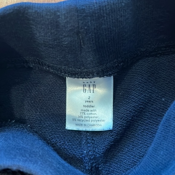 Baby Gap2T sweat shorts with draw string waist navy and orange - Picture 4 of 7